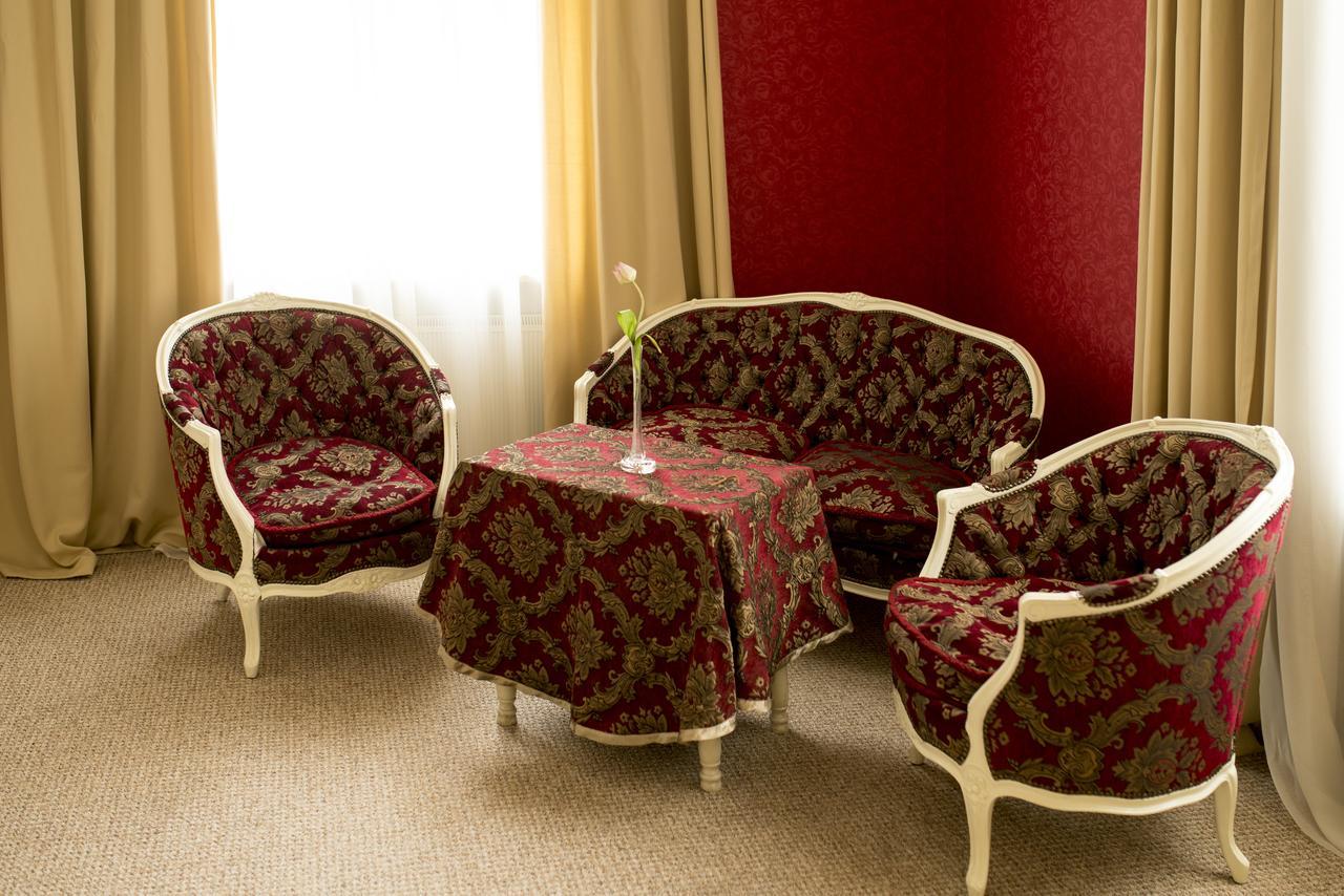 Hotel Palac Piorunow &